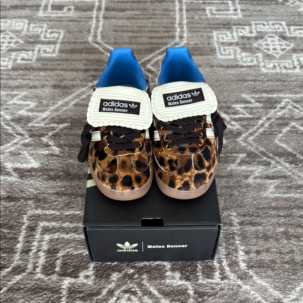 Adidas Kids Sneakers - Leopard Print And Blue